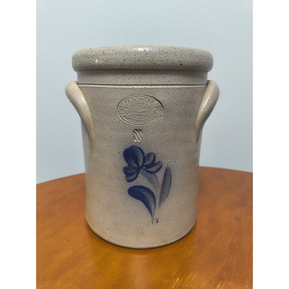 1993 Rockdale Union Stoneware 6 Inch Rachels Kitchen Cobalt Blue Heart Crock